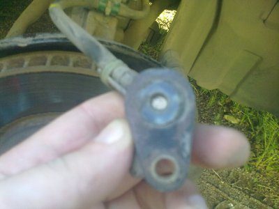 сломанный датч АБС.jpg