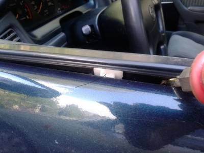 уплотнитель стекла.jpg